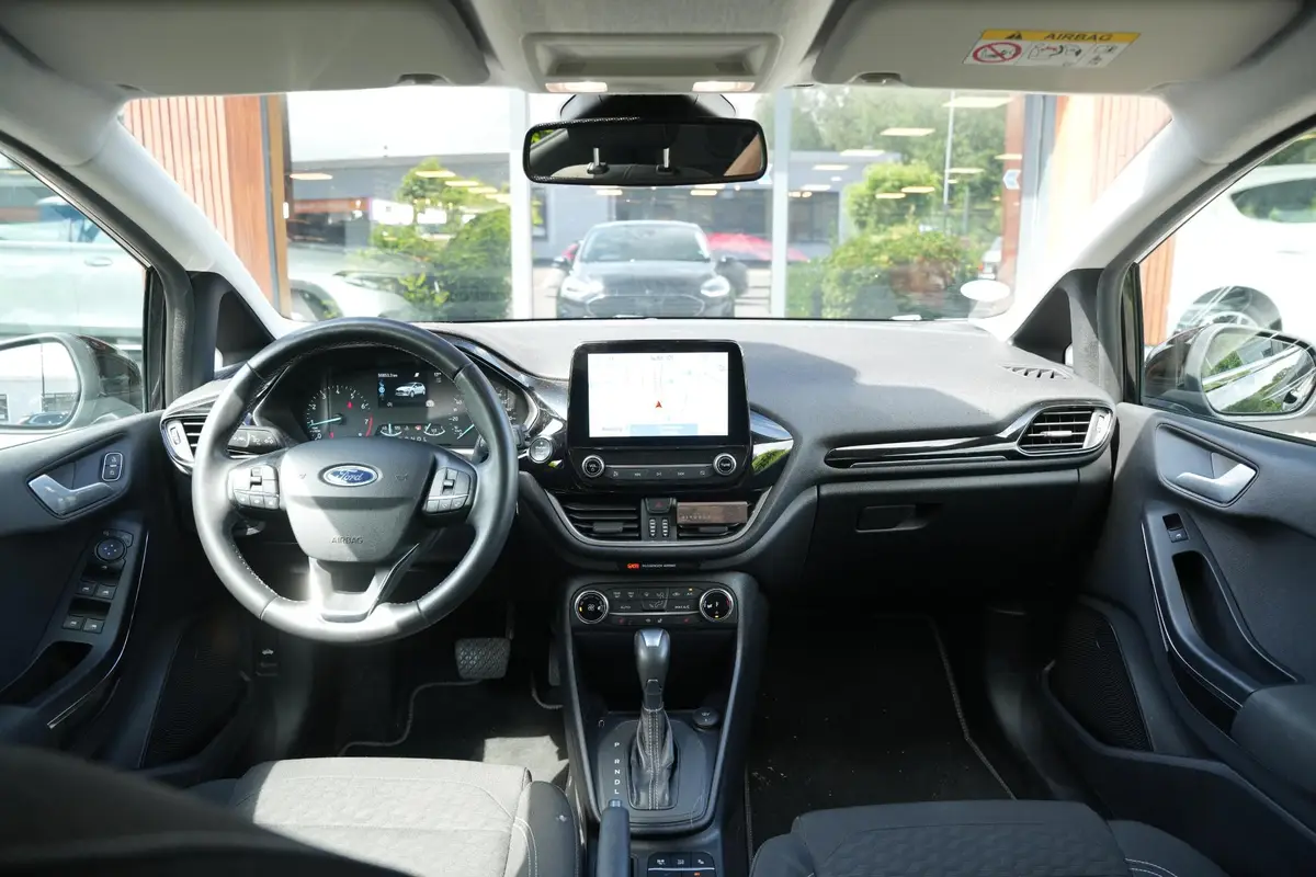 Ford Fiesta 1.0 EcoBoost Hybrid Titanium: foto 2