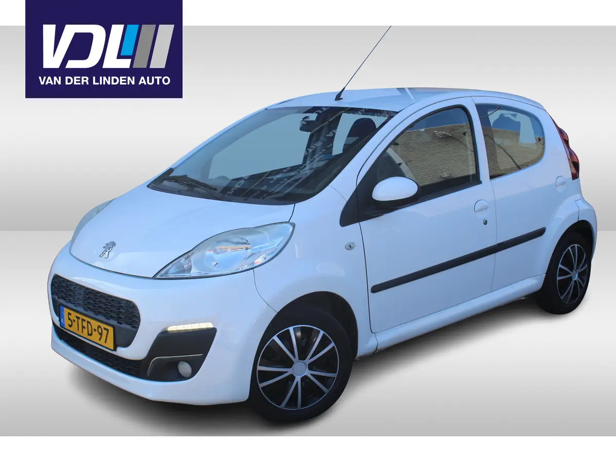 Peugeot 107 1.0 Active: foto 1