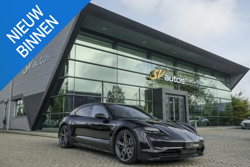 Porsche Taycan Cross Turismo 4 476pk 93 kWh 2022 leasen bij DreamLease: foto 1