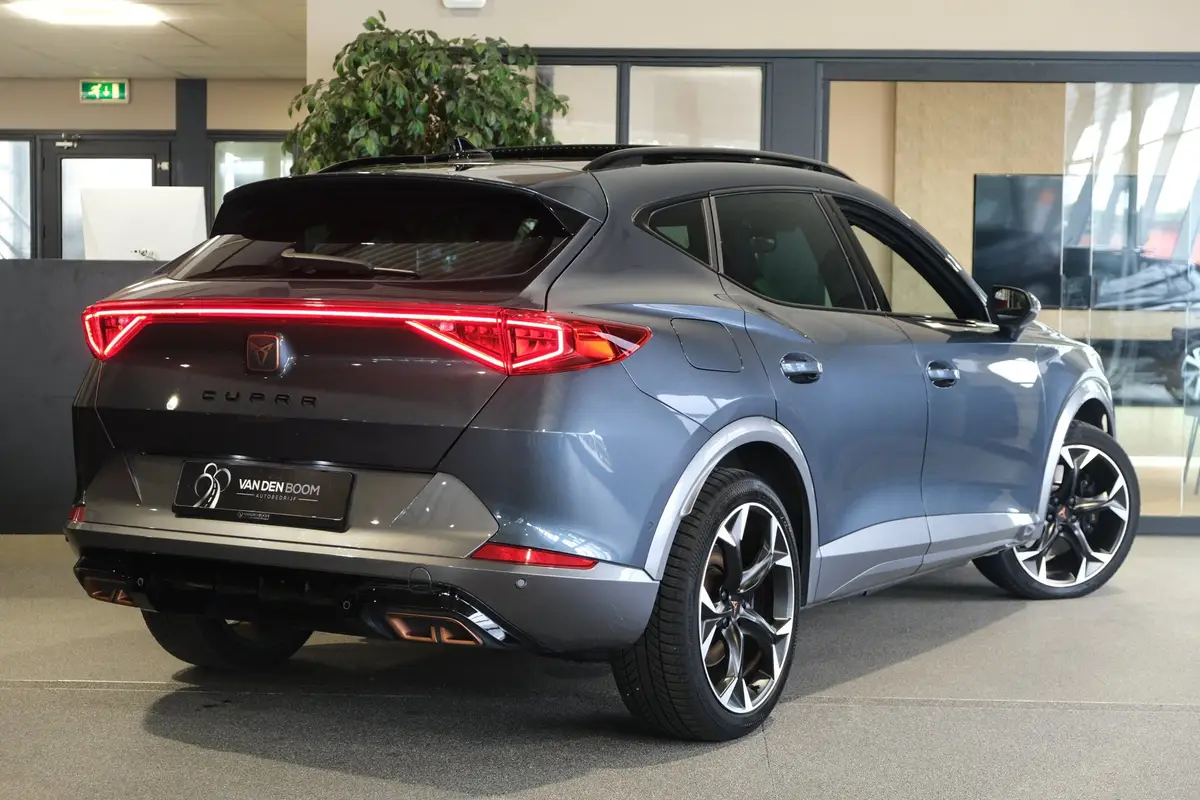 CUPRA Formentor 1.4 e-Hybrid VZ 245PK Pano Volleder Cam ACC Led Navi Elek Achterklep Keyless: foto 2