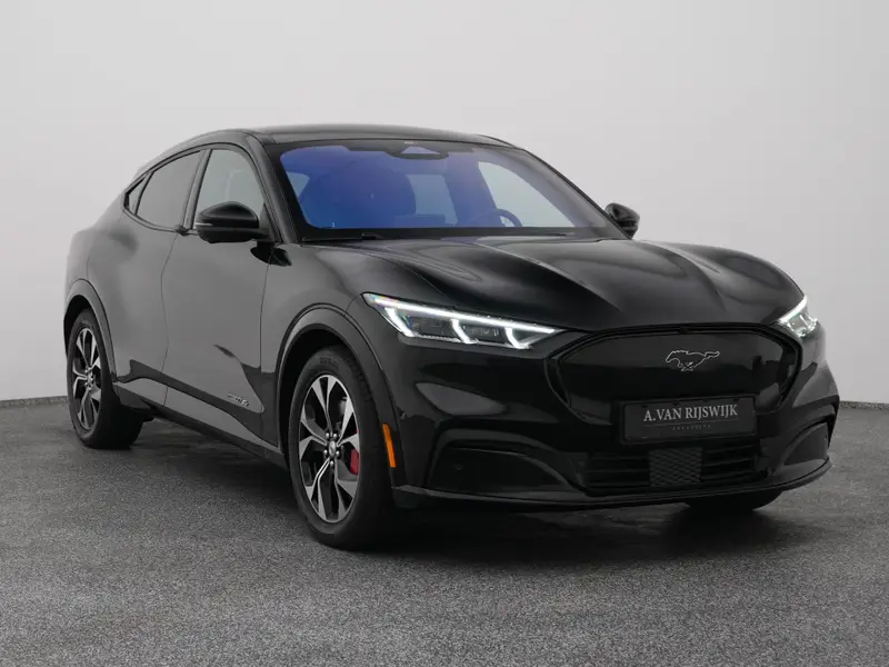Ford Mustang Mach-E 2024 leasen bij DreamLease: foto 2