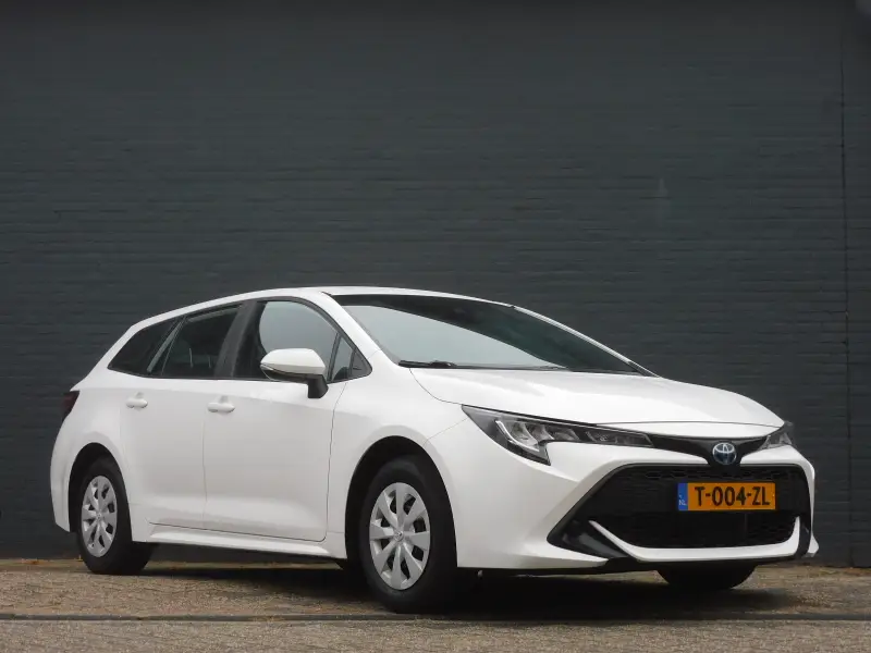 Toyota Corolla Touring Sports 1.8 Hybrid Comfort 2023 leasen bij DreamLease: foto 2