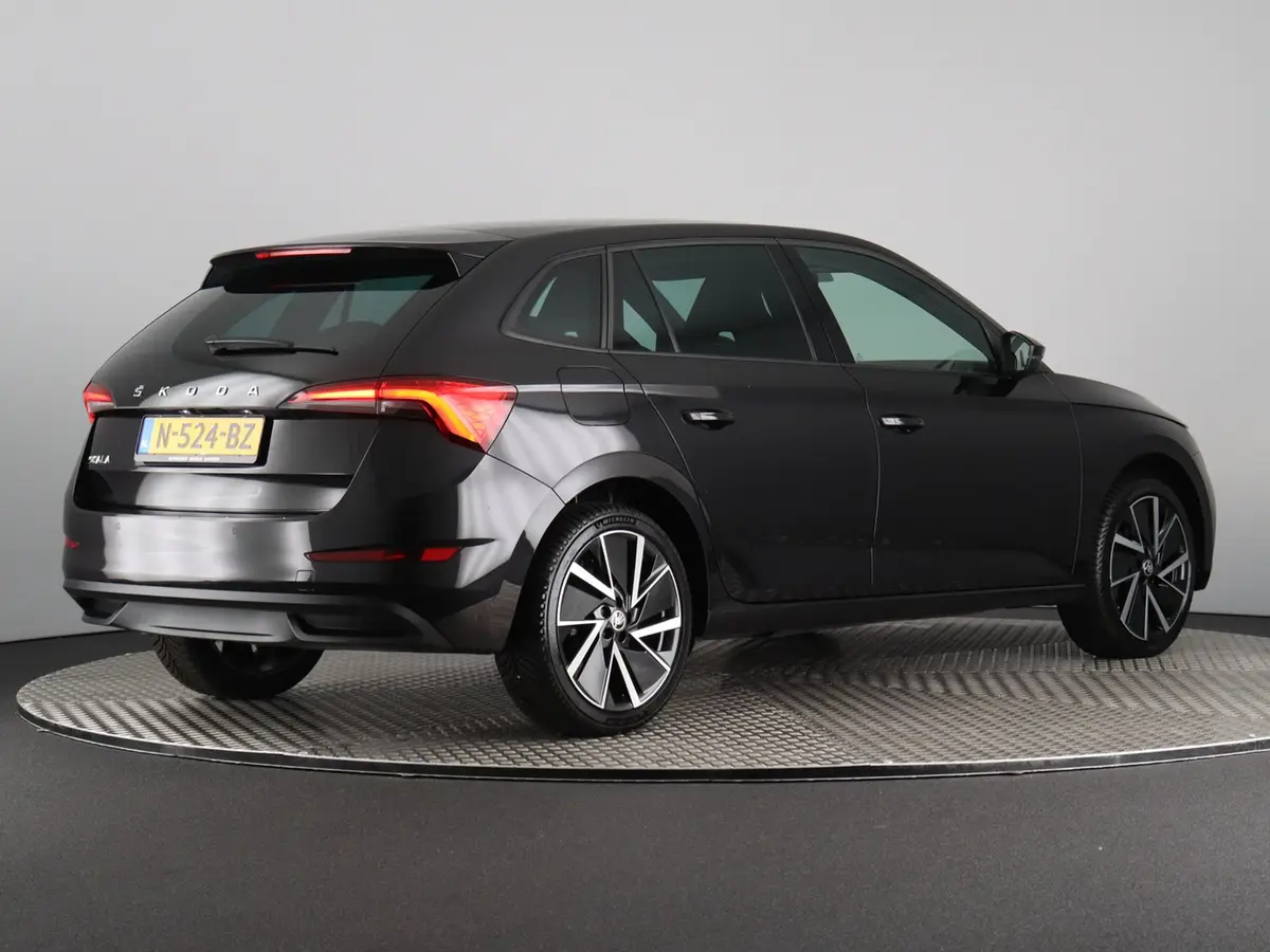 Škoda Scala 1.5 TSI Sport Business: foto 2