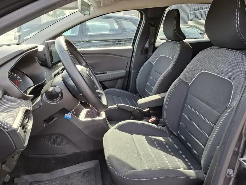 Dacia Jogger 1.0 TCe 110pk Extreme 2022 leasen bij DreamLease: foto 2
