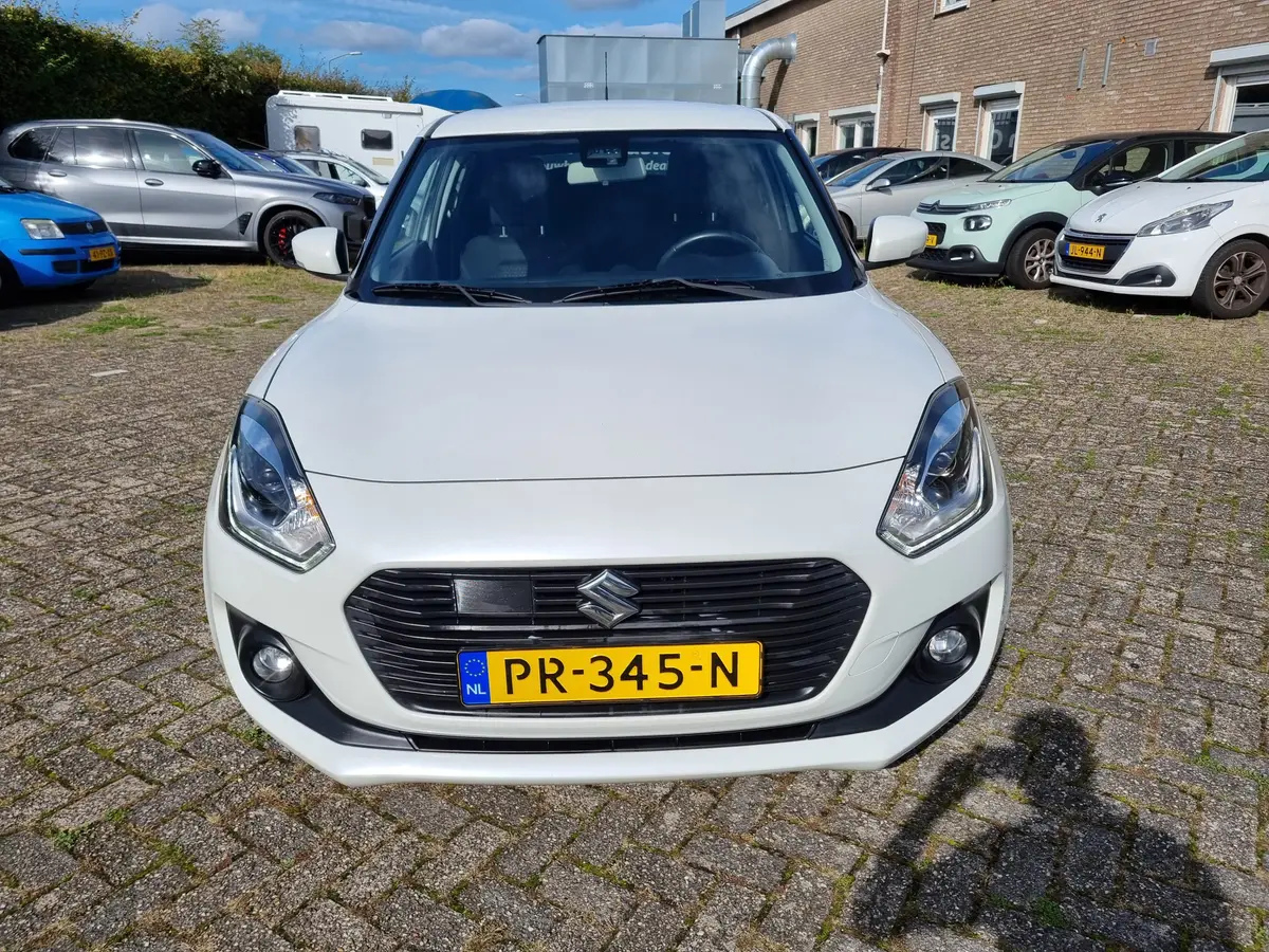Suzuki Swift 1.2 Stijl Smart Hybrid: foto 2