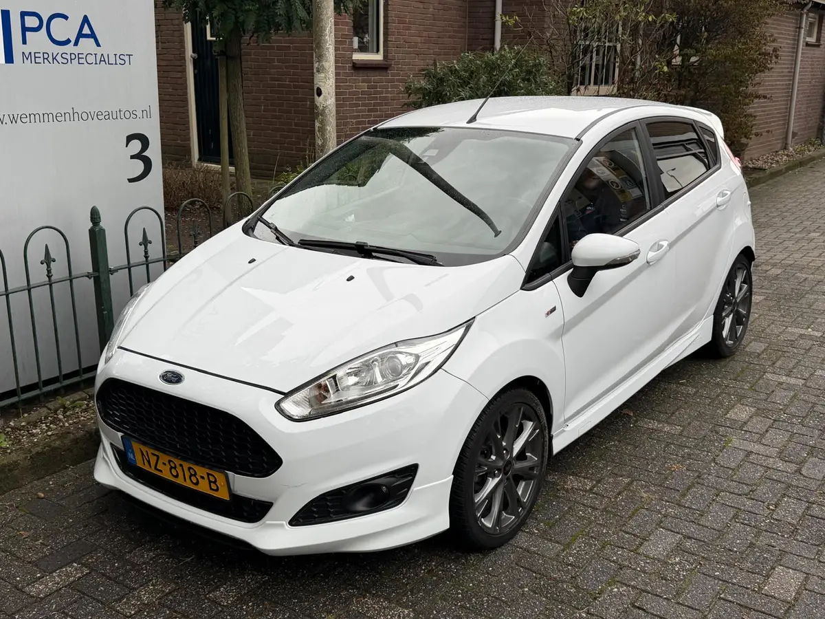 Ford Fiesta 1.0 EcoBoost ST Line: foto 2