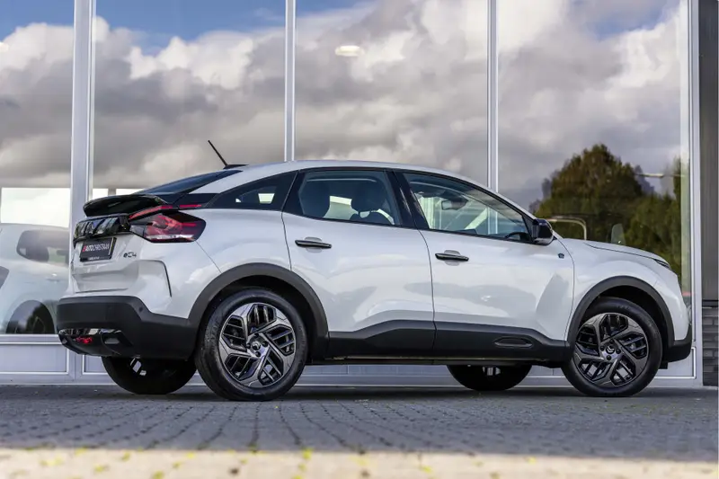 Citroën ë-C4 You 50 kWh 2024 leasen bij DreamLease: foto 2