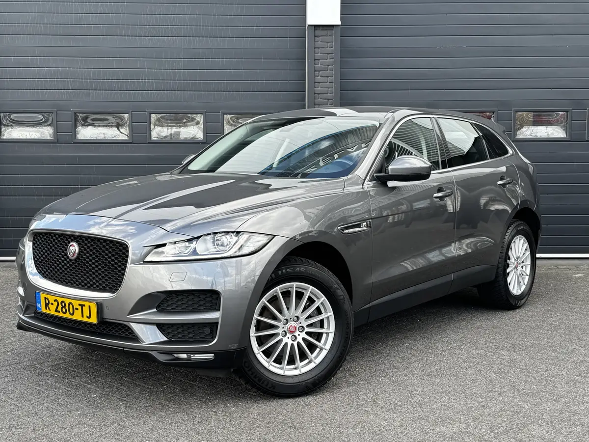 Jaguar F-PACE 2.0 Portfolio 20d 180PK: foto 1