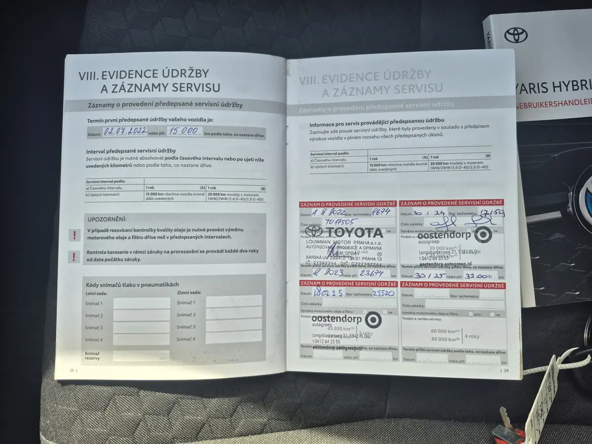 Toyota Yaris 1.5 Hybrid Dynamic TREKHAAK: foto 24