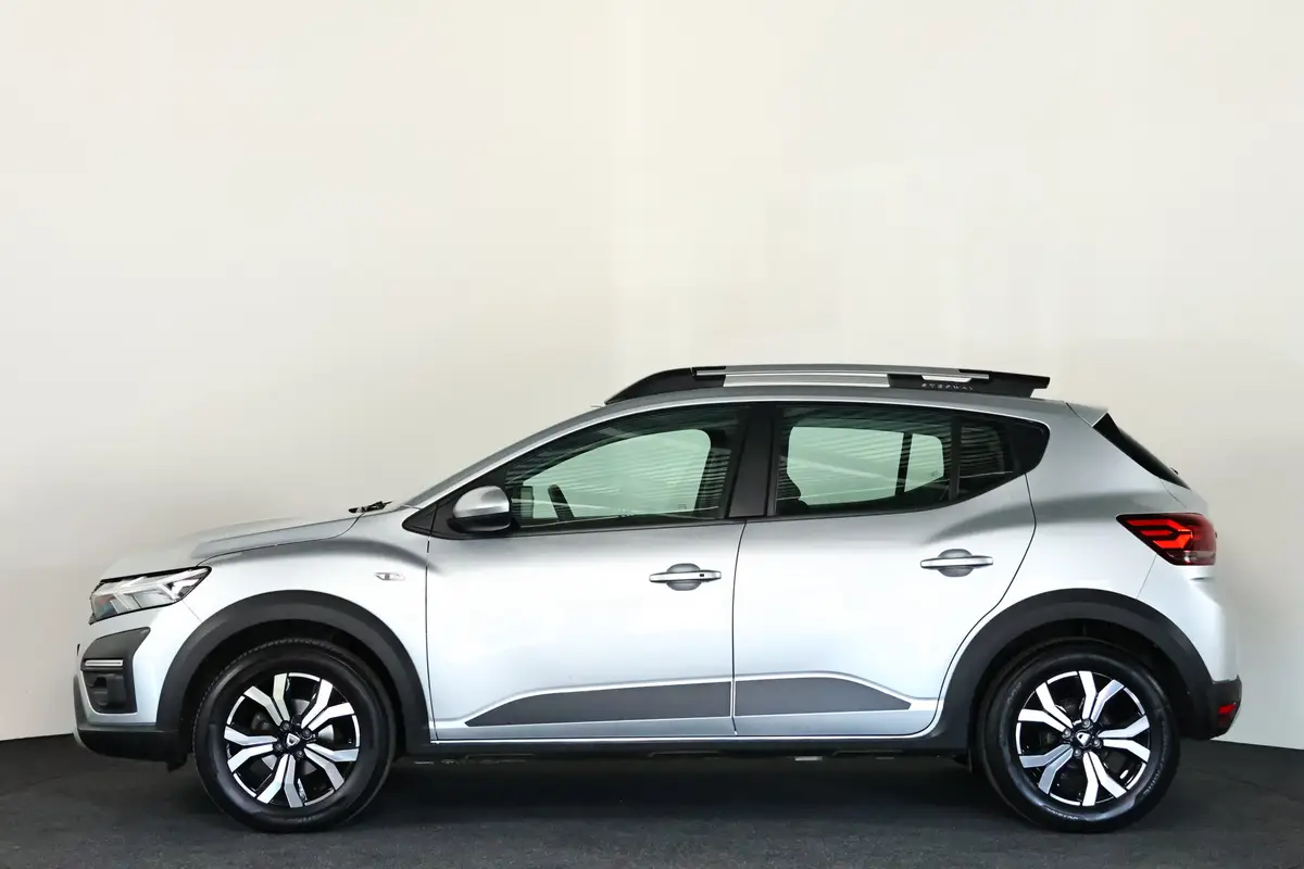 Dacia Sandero Stepway 1.0 TCe 90 Comfort: foto 27