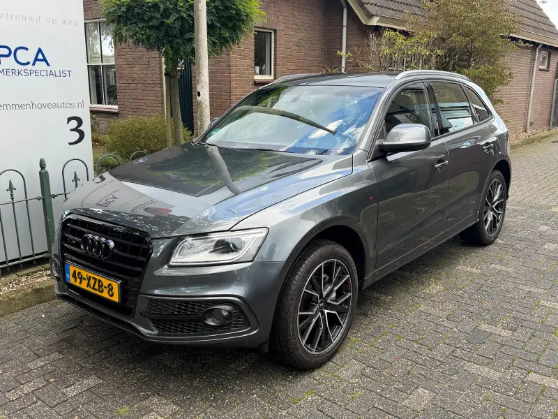 Audi Q5 2.0 TFSI quattro S Edition 2013 leasen bij DreamLease: foto 2