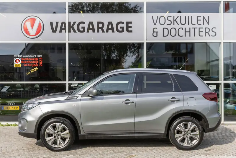 Suzuki Vitara 1.5 Hybrid Privilege Style 2024 leasen bij DreamLease: foto 2