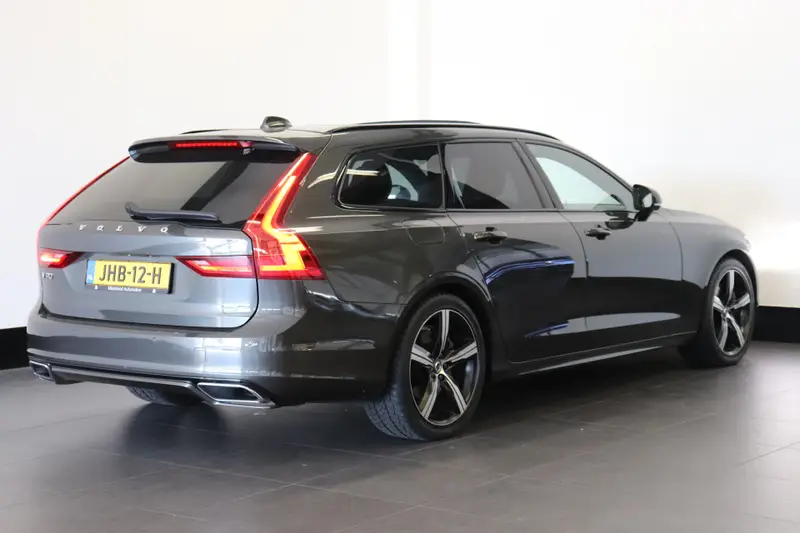 Volvo V90 2.0 T8 AWD R-Design 391PK 2019 leasen bij DreamLease: foto 2