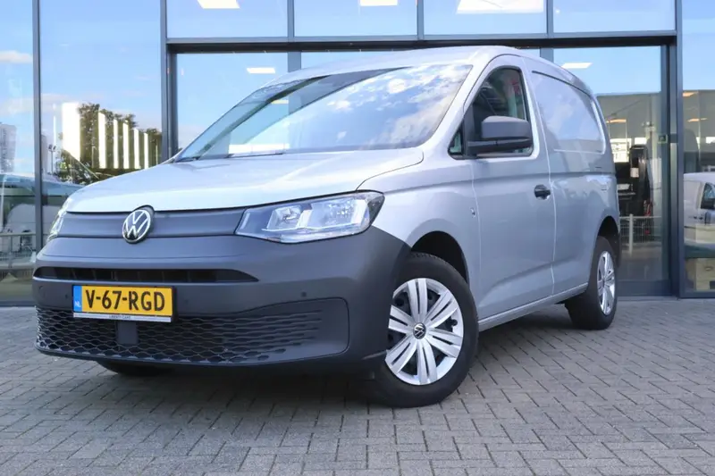 Volkswagen Caddy 1.5 TSI 115 PK DSG Park sens voor en achter / cruise control / Apple carplay 2023 leasen bij DreamLease: foto 1