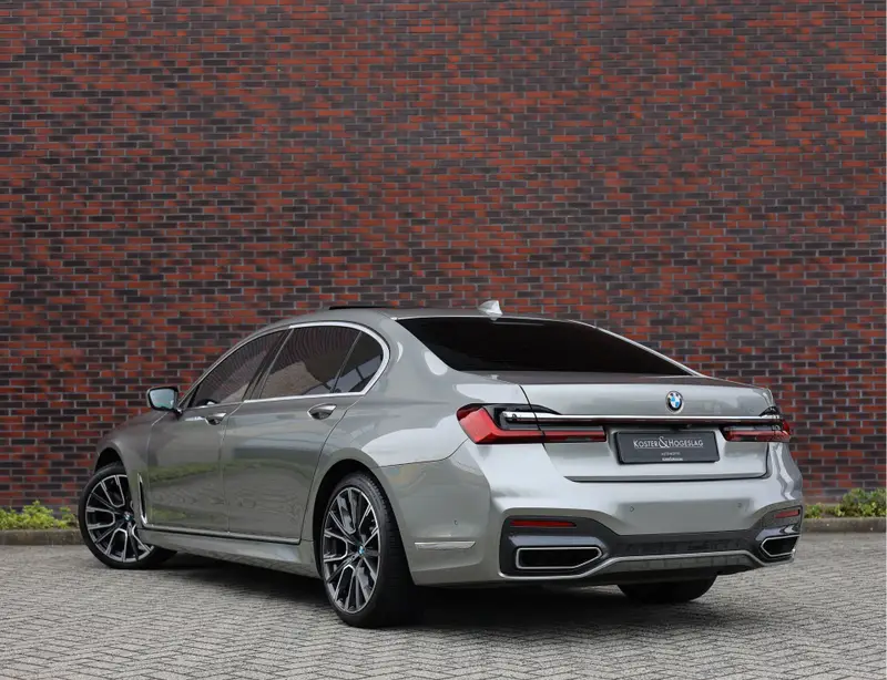 BMW 7 Serie 750Li xDrive High Executive 2020 leasen bij DreamLease: foto 2