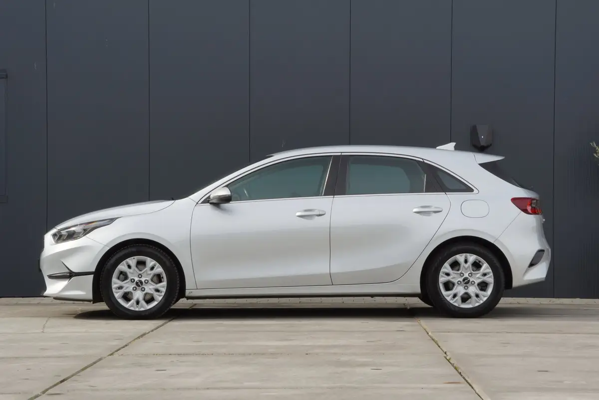 Kia Ceed 1.0 T-GDi DynamicLine 2023 Airco Clima Cruise control Camera 5 Deurs Hatchback: foto 2