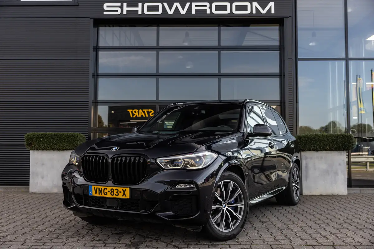 BMW X5 XDrive30d, Pano, Grijs kenteken, Dealer onderhouden, Trekhaak!: foto 2