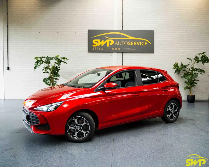 MG MG3 Hybrid+ 1.5 Hybrid+ Luxury 2025 leasen bij DreamLease: foto 1