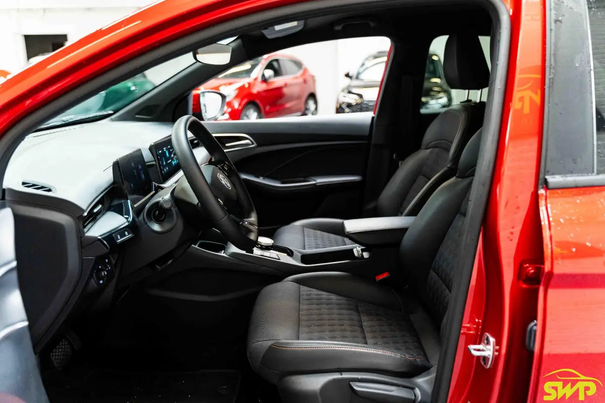 MG MG3 Hybrid+ 1.5 Hybrid+ Luxury: foto 2