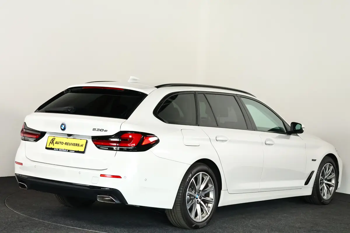 BMW 5 Serie Touring 530e xDrive Business Edition Plus: foto 2