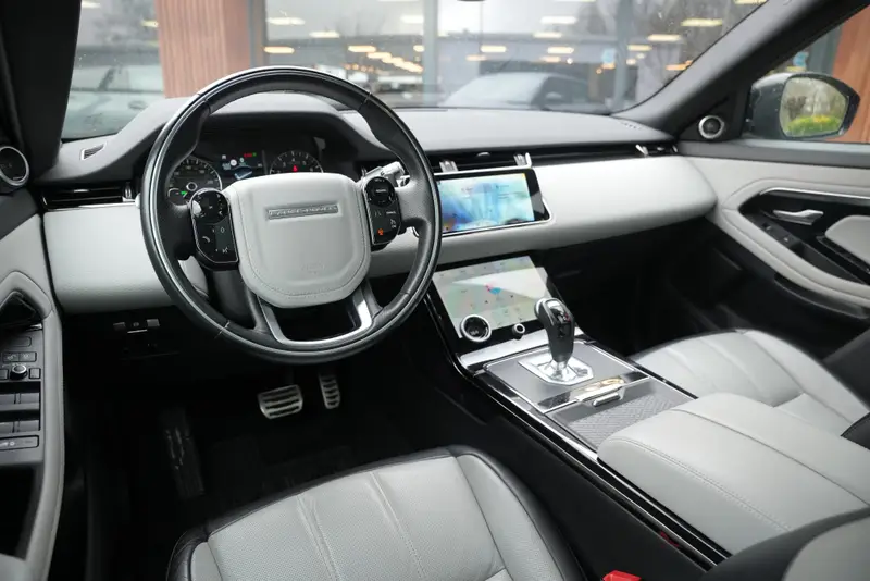 Land Rover Range Rover Evoque 2.0 P200 AWD R-Dynamic S 2020 leasen bij DreamLease: foto 2