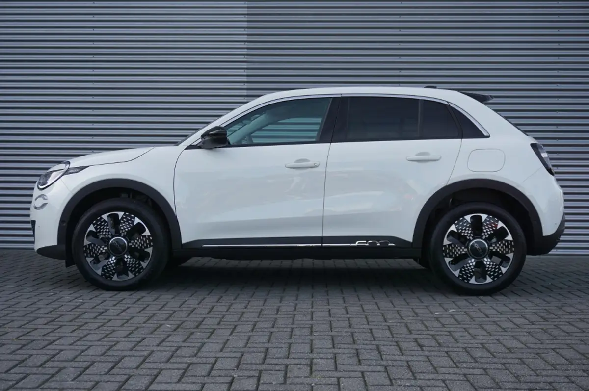 Fiat 600 Hybrid La Prima | Stoel massage | Carplay | Keyless: foto 2