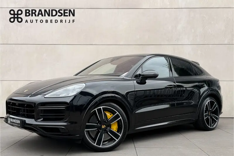 Porsche Cayenne Coupé 4.0 Turbo S E-Hybrid 2020 leasen bij DreamLease: foto 1
