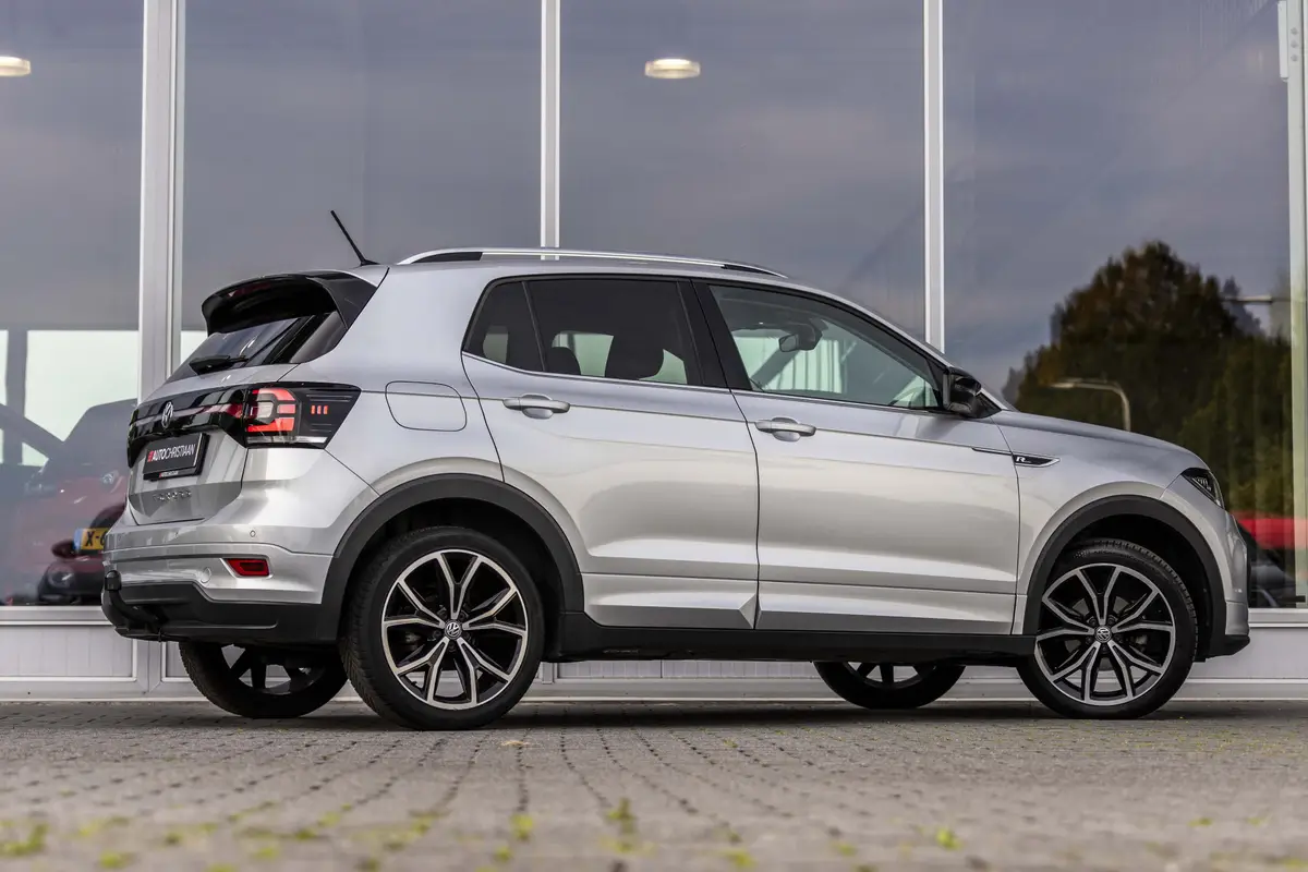 Volkswagen T-Cross 1.0 TSI R-Line: foto 2