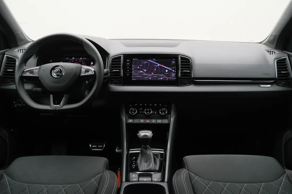 Škoda Karoq 1.5 TSI ACT Sportline Business: foto 2