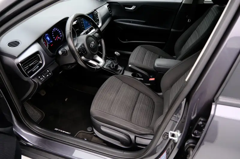 Kia Stonic 1.0 T-GDi DynamicLine CarPlay|Cam|Clima|Navi|LMV 2017 leasen bij DreamLease: foto 2