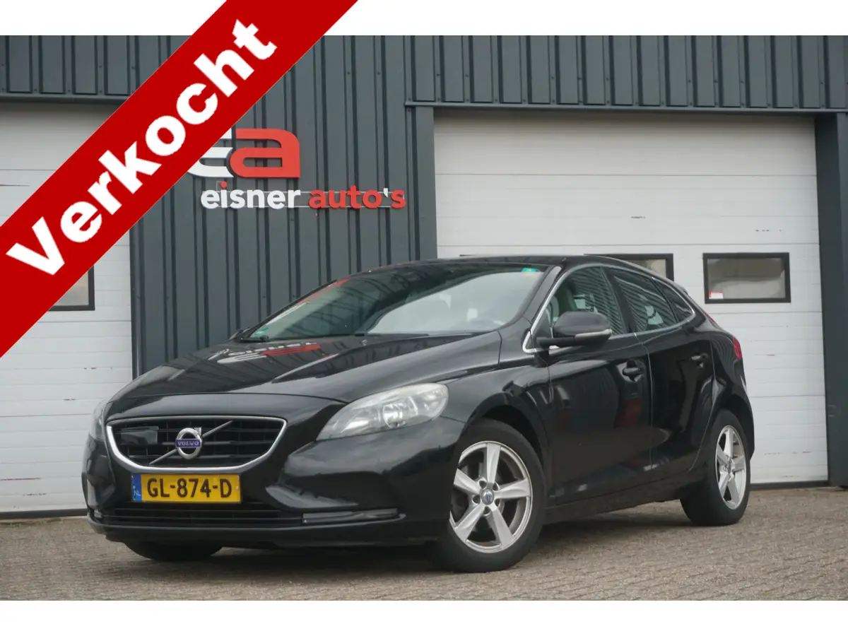 Volvo V40 2.0 D2 Summum: foto 1