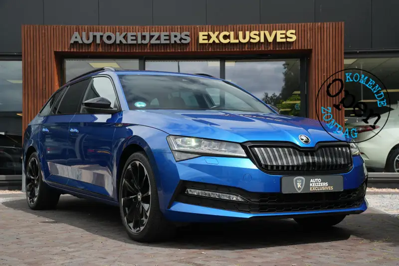 Škoda Superb Combi 1.4 iV Sportline 2021 leasen bij DreamLease: foto 1