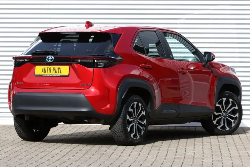 Toyota Yaris Cross 1.5 Hybrid Dynamic / Winter-Pakket / Navi 2022 leasen bij DreamLease: foto 2