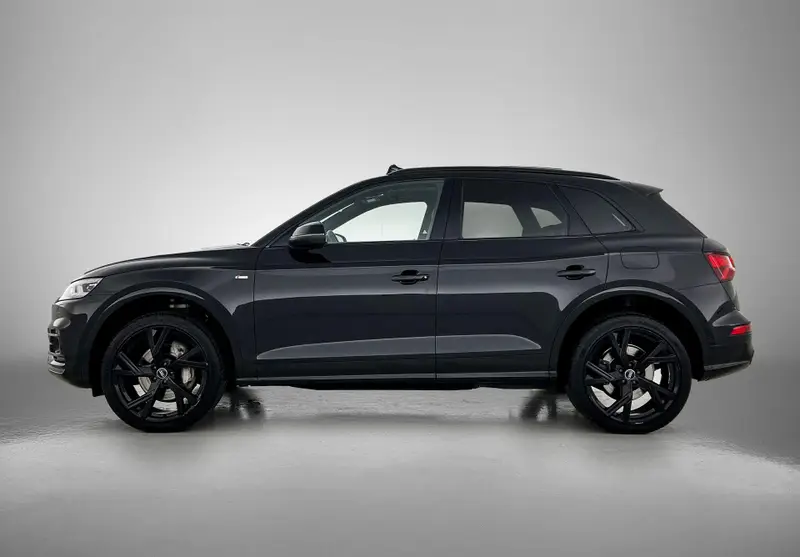 Audi Q5 55 TFSI e quattro Competition 2020 leasen bij DreamLease: foto 2