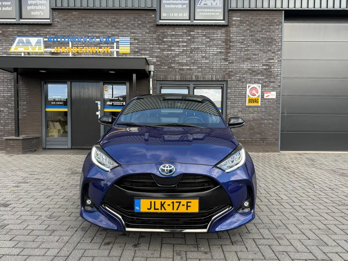 Toyota Yaris 1.5 Hybrid Launch Edition: foto 2