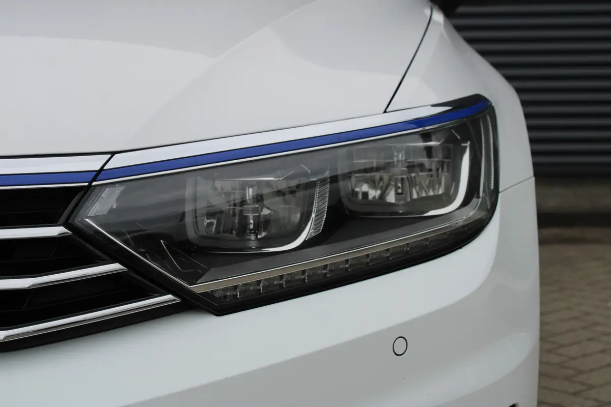 Volkswagen Passat Variant 1.4 TSI GTE Highline Panoradak Leer/Alcantara Adaptive-Cruise Car-Play: foto 32