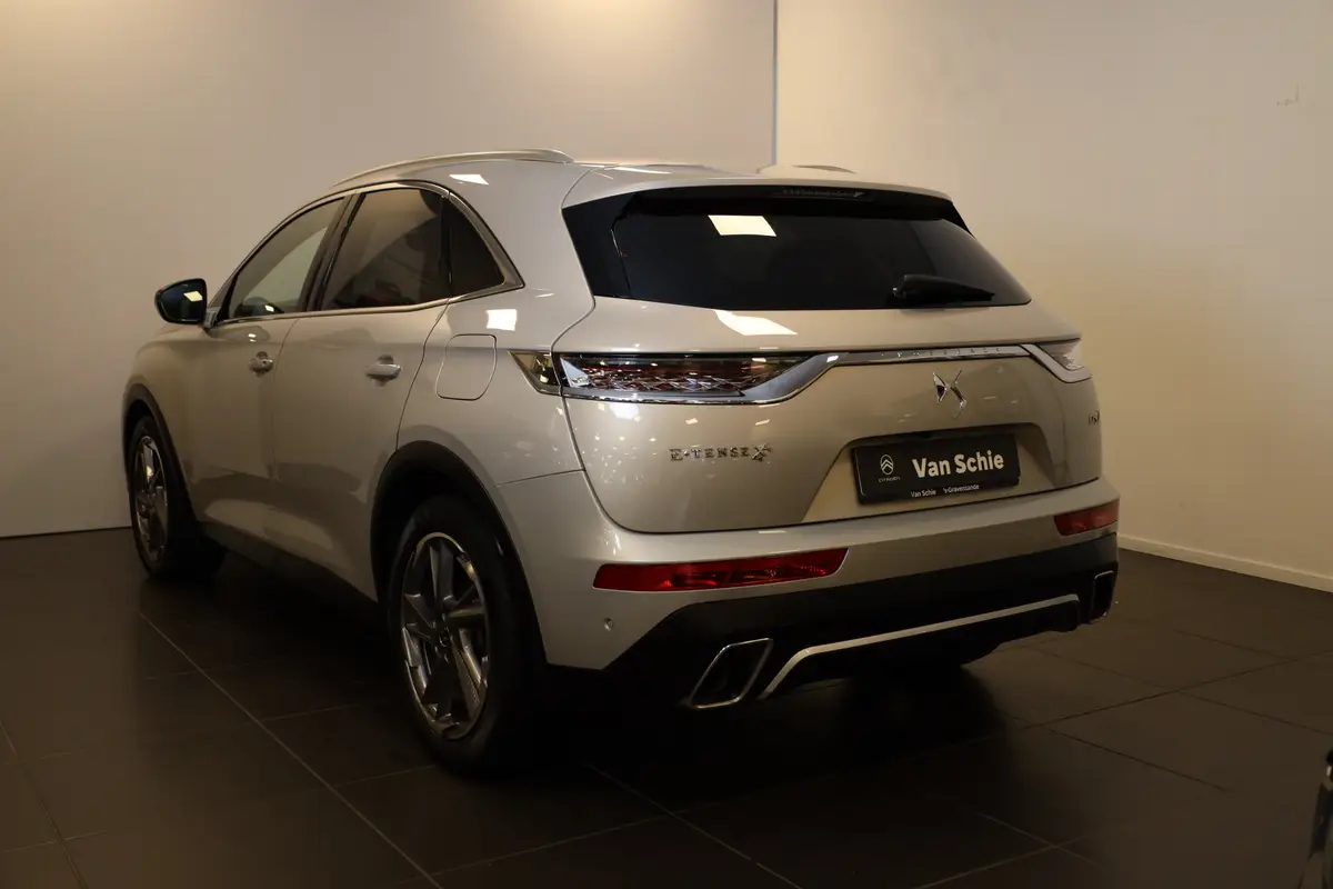 DS DS 7 Crossback e-Tense 300 4x4 So Chic: foto 2