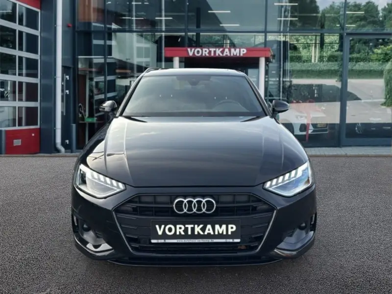 Audi A4 40 TDI ADVANCED PANODAK/ELEKKLEP/CAMERA/ACC/STOELVERW 2023 leasen bij DreamLease: foto 2