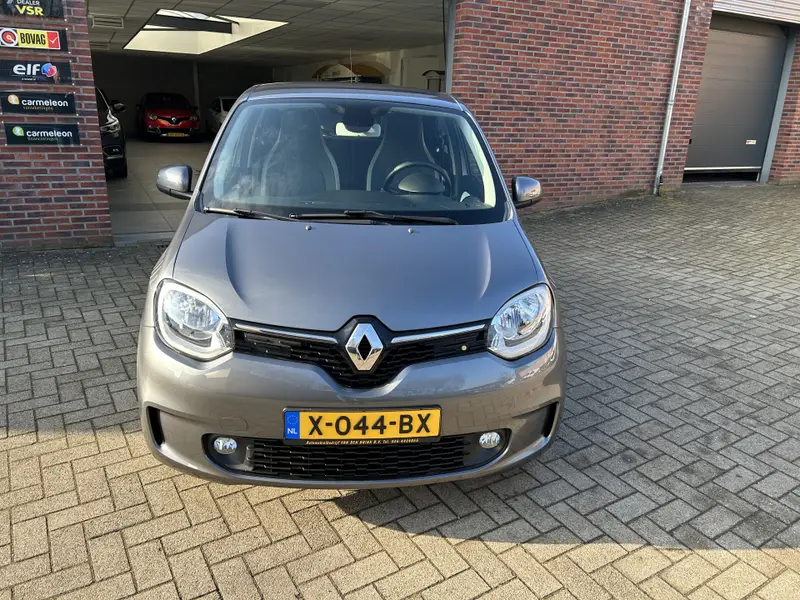 Renault Twingo 1.0 SCe Intens 2019 leasen bij DreamLease: foto 2