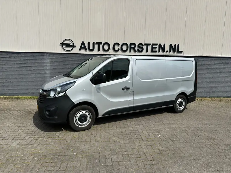 Opel Vivaro CDTi 3-Zits L2H1 Lengte 2 !! Navi Airco Trekhaak PDC DAB Elektr.Ramen+Spiegels+Verwarmd+Centr.Vergr. Schuifdeur-R Betonplex Lat-om-Lat USB Led-dgrvrl. Tussenwand 6-bak 1.6 CDTI dition 2018 leasen bij DreamLease: foto 1