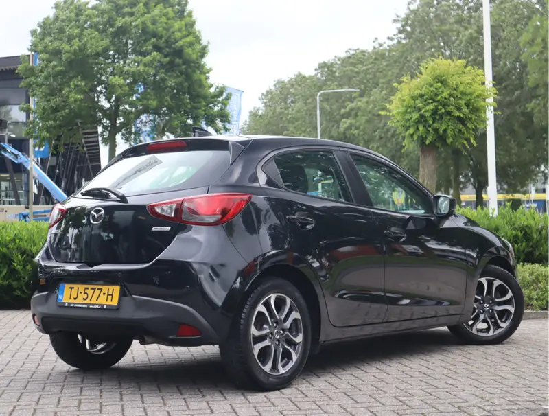 Mazda 2 1.5 Skyactiv-G Dynamic+ 2018 leasen bij DreamLease: foto 2