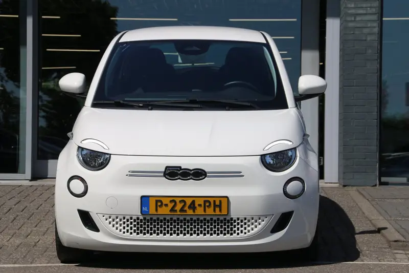 Fiat 500 Action 24 kWh NL-AUTO NAP! 2022 leasen bij DreamLease: foto 2