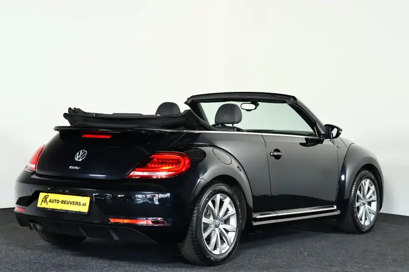Volkswagen Beetle Cabriolet 1.4 TSI Design BlueMotion 2016 leasen bij DreamLease: foto 2