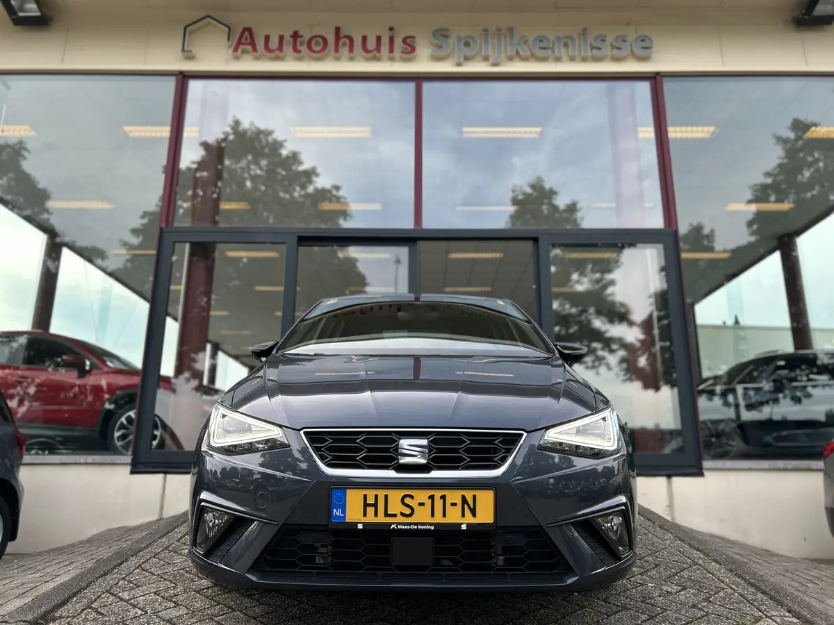 SEAT Ibiza 1.0 EcoTSI FR Business Connect: foto 2