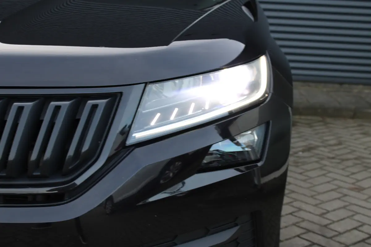 Škoda Kodiaq 1.5 TSI Sportline Panoramadak Leer/Alcantara Elektr.-Trekhaak Camera: foto 42