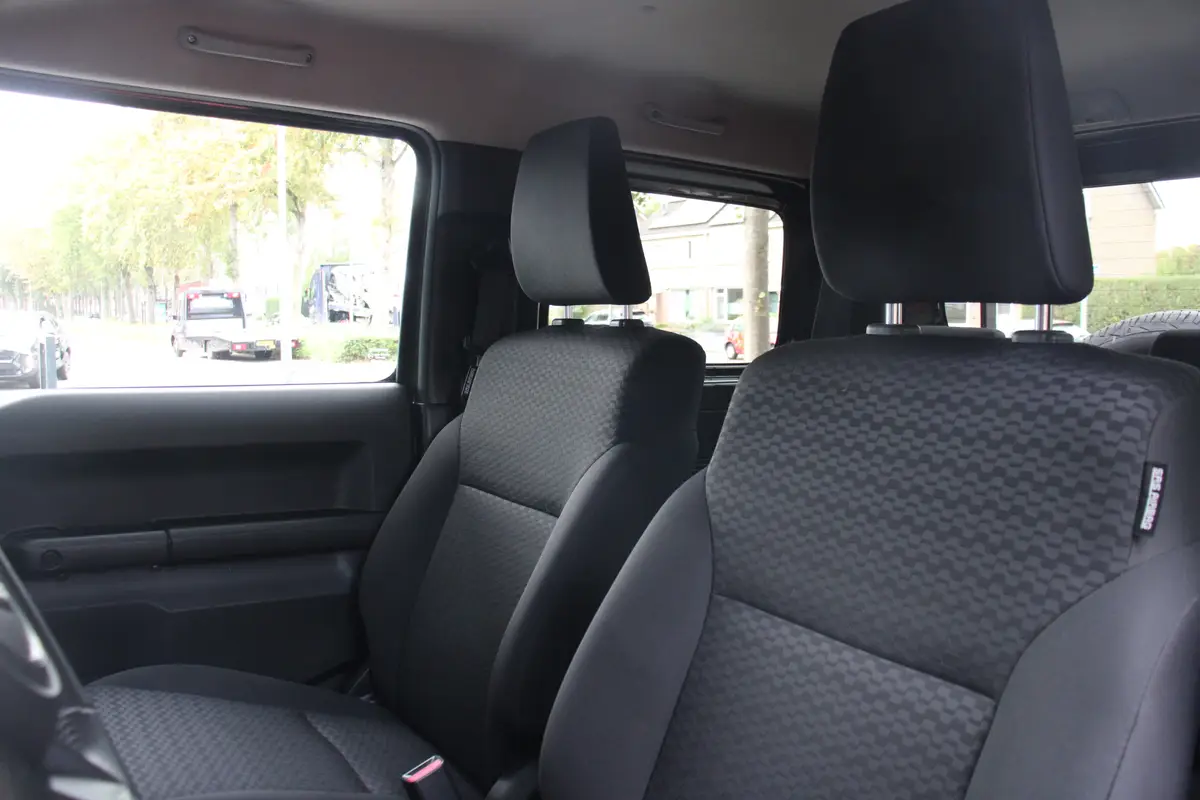 Suzuki Jimny 1.5 Stijl 4pl: foto 17