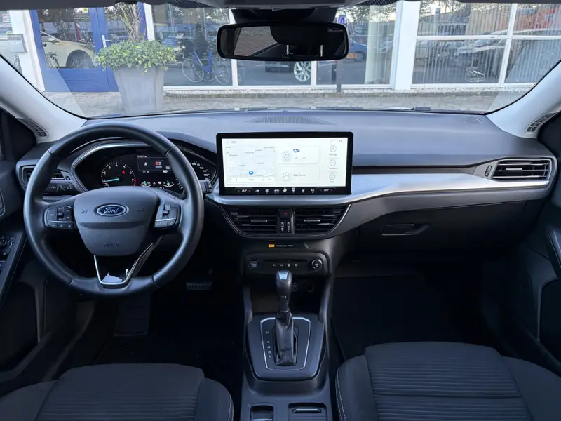 Ford Focus Wagon 1.0 EcoBoost Hybrid Titanium | AUTOMAAT | 2024 leasen bij DreamLease: foto 2