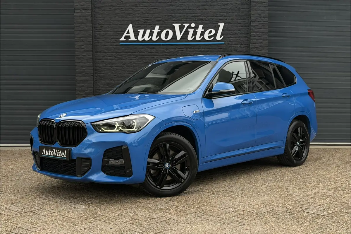 BMW X1 xDrive25e M-Sport | Sportleder | Memory | H/K | Head-Up | Camera | Comfort Acces | 35X op Voorraad: foto 1