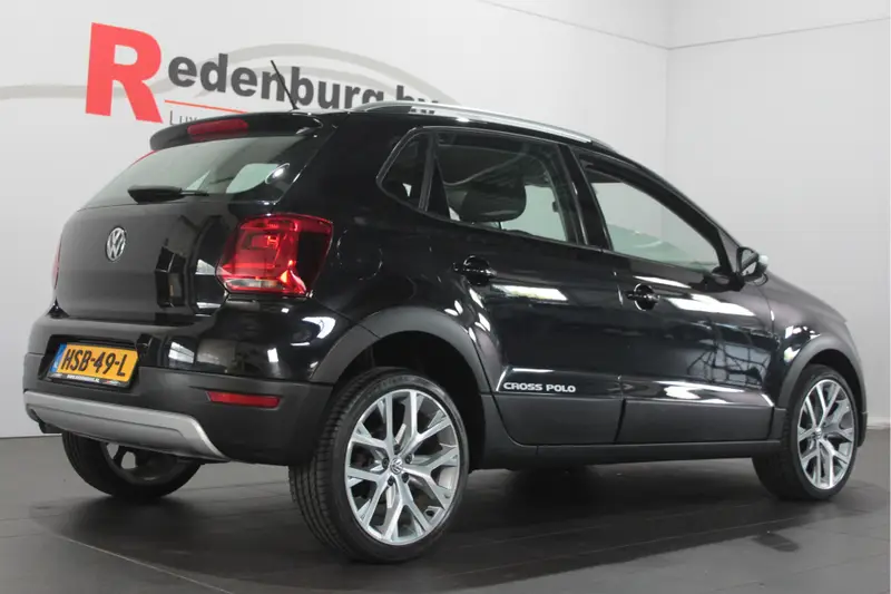 Volkswagen Polo 1.2 TSI Cross 2014 leasen bij DreamLease: foto 2