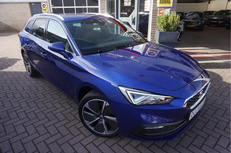 SEAT Leon Sportstourer 1.4 TSI eHybrid PHEV Xcellence 2021 leasen bij DreamLease: foto 1